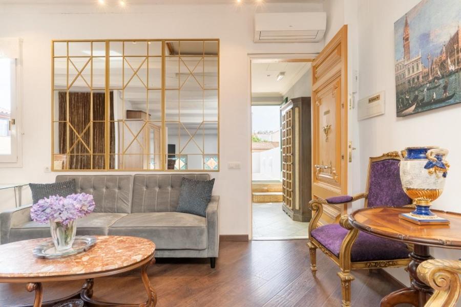 Aparthotel El Petit Palauet à Canet De Mar Extérieur photo